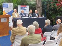 Luis Maira, Alberto van Klaveren, Simone Reperger y el ex Presidente Ricardo Lagos.