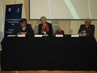 Los profesores José Morandé, Fernando Lolas y Walter Sánchez, inauguraron el seminario.