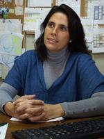 Profesora Dorotea López G., Coordinadora del Diploma.